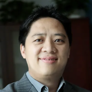 Jie Lin PhD ’04 (COO at Shinho Group)