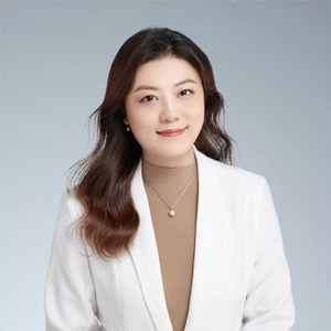 Yuting Wu (Guitarist & Art Administrator)